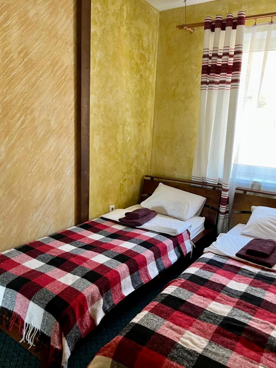 Готель Добрій Vorokhta Esterno foto