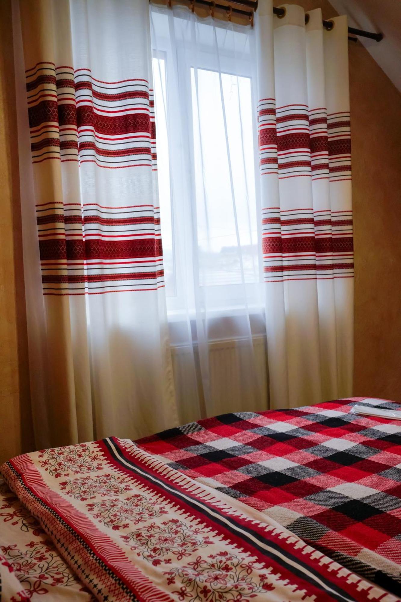 Готель Добрій Vorokhta Esterno foto